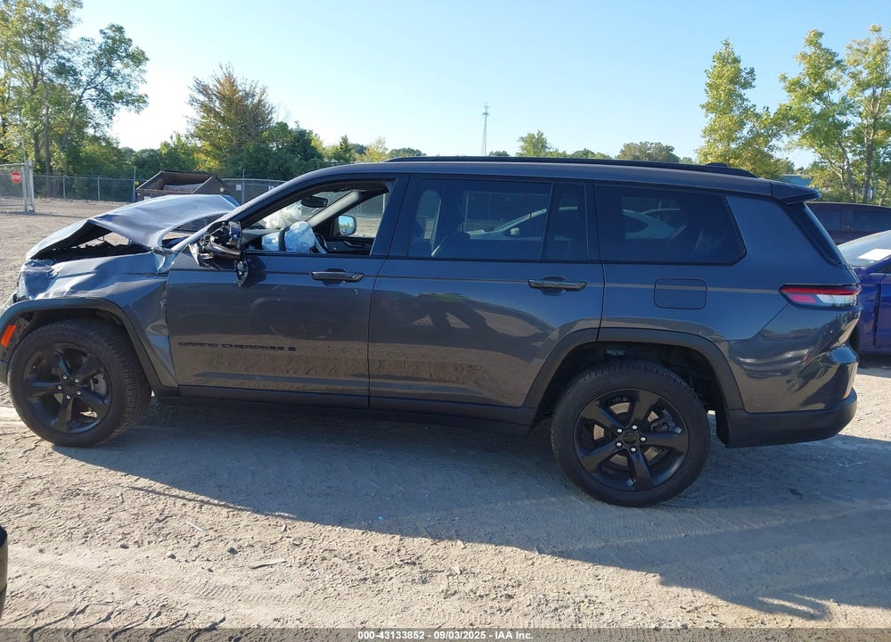 2023 JEEP GRAND CHEROKEE L VIN: 1C4RJKAG4P8101775