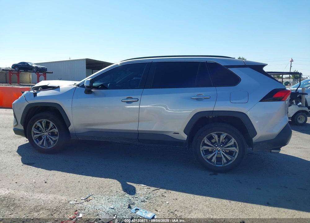 2022 TOYOTA RAV4 HYBRID VIN: 4T3D6RFV4NU088108