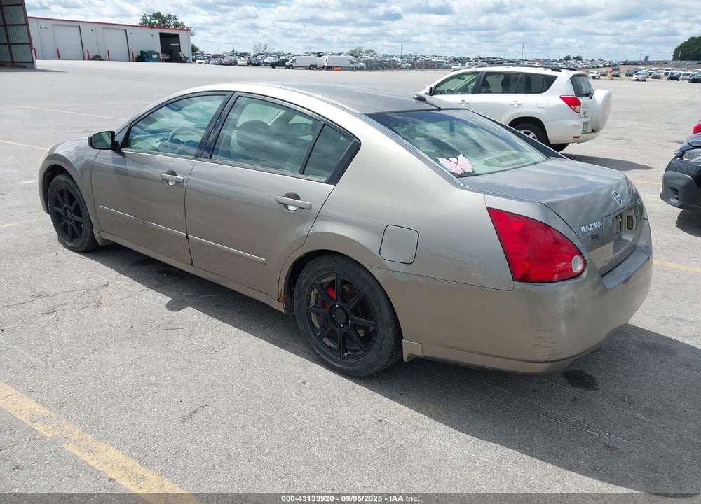 2005 NISSAN MAXIMA 3.5 SL VIN: 1N4BA41E45C848353