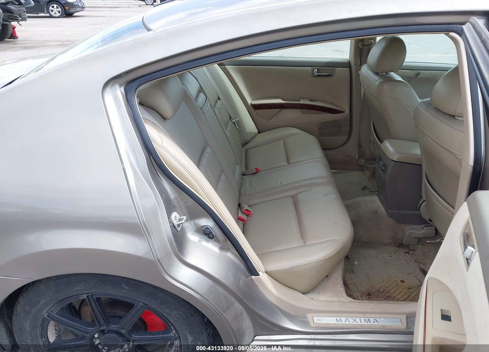 2005 NISSAN MAXIMA 3.5 SL VIN: 1N4BA41E45C848353