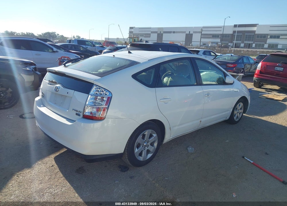 2006 TOYOTA PRIUS VIN: JTDKB20U267538913