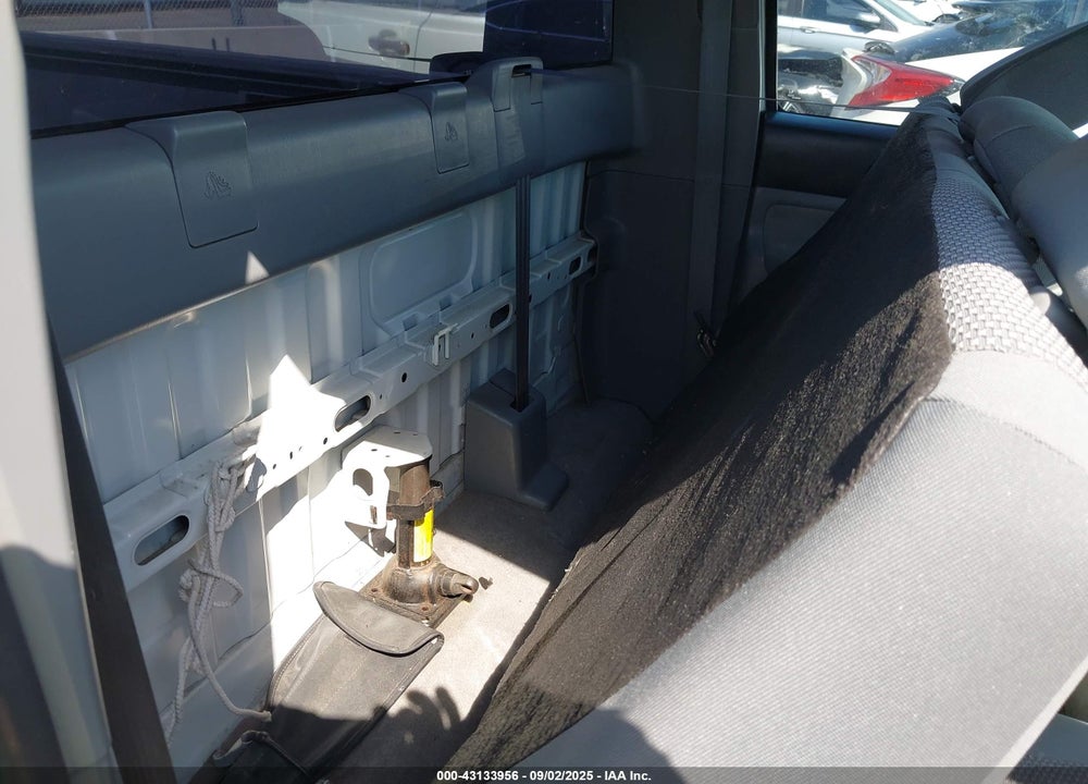 2006 TOYOTA TACOMA VIN: 5TENX22N36Z202071