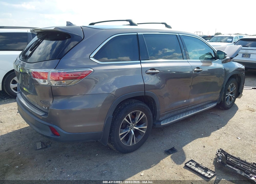 2016 TOYOTA HIGHLANDER VIN: 5TDKKRFH0GS180334