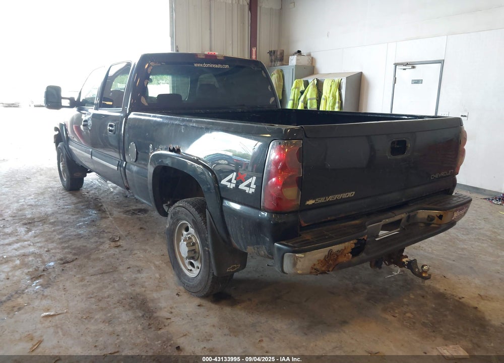 2004 CHEVROLET SILVERADO 2500HD LS VIN: 1GCHK23U04F110590