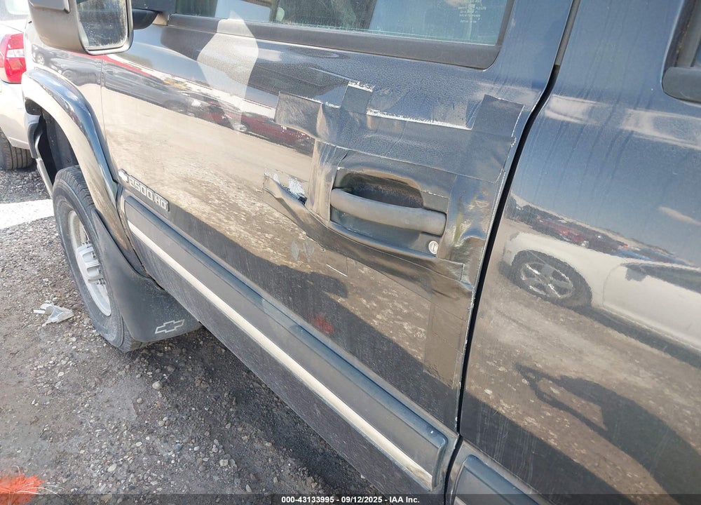 2004 CHEVROLET SILVERADO 2500HD LS VIN: 1GCHK23U04F110590