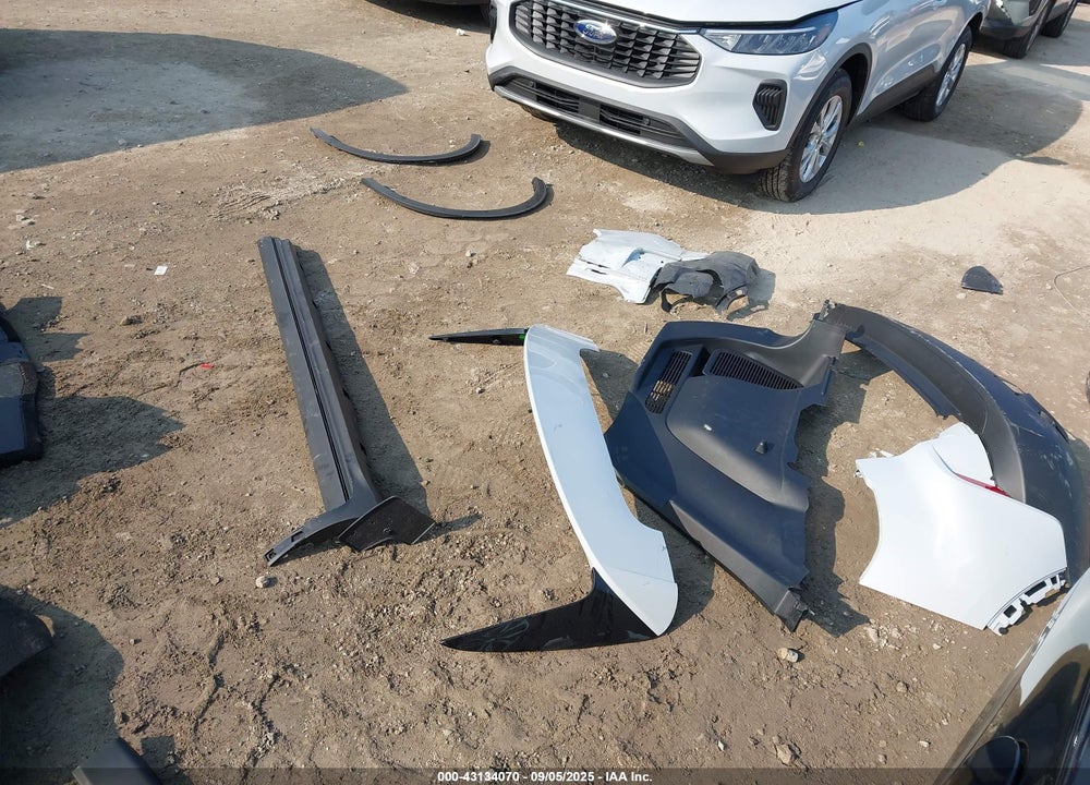 2025 FORD ESCAPE VIN: 1FMCU9GN4SUB56895