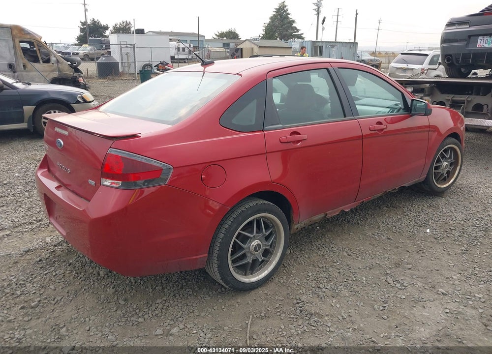 2010 FORD FOCUS SES VIN: 1FAHP3GN0AW204111