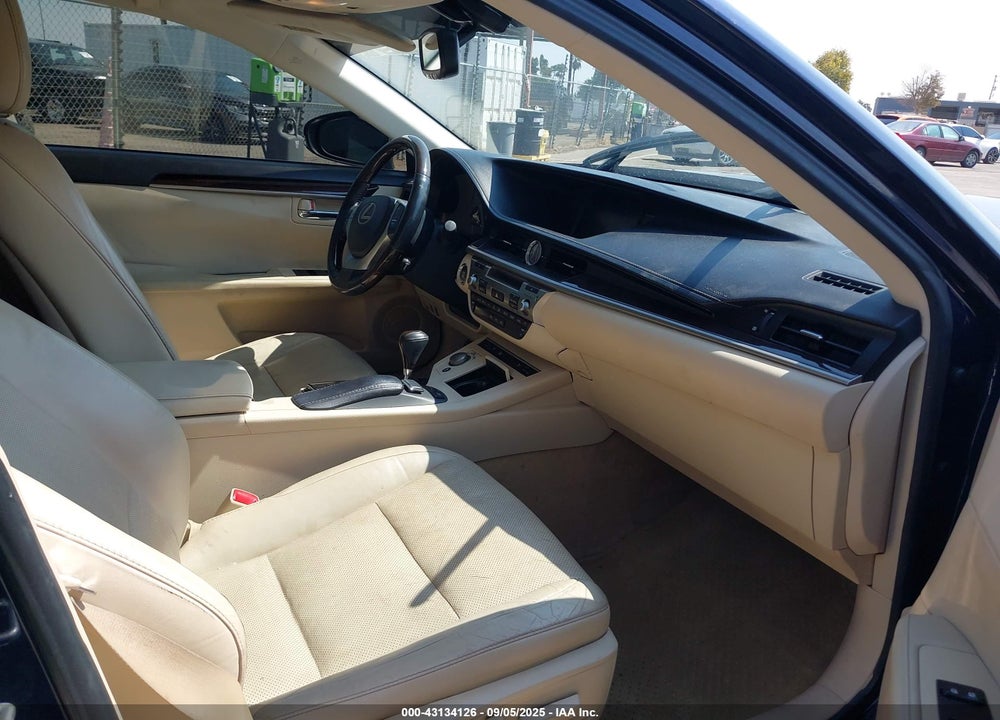 2014 LEXUS ES 350 VIN: JTHBK1GG4E2090470