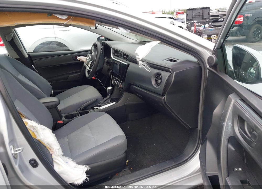 2019 TOYOTA COROLLA VIN: 2T1BURHE9KC197647