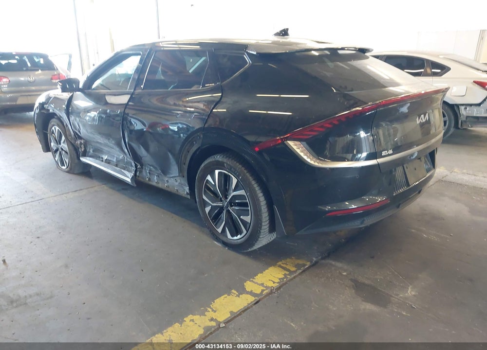 2022 KIA EV6 VIN: KNDC3DLC9N5058765