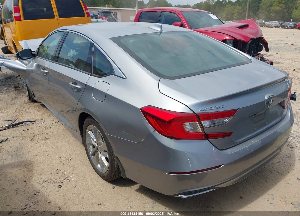 2019 HONDA ACCORD VIN: 1HGCV1F10KA070150