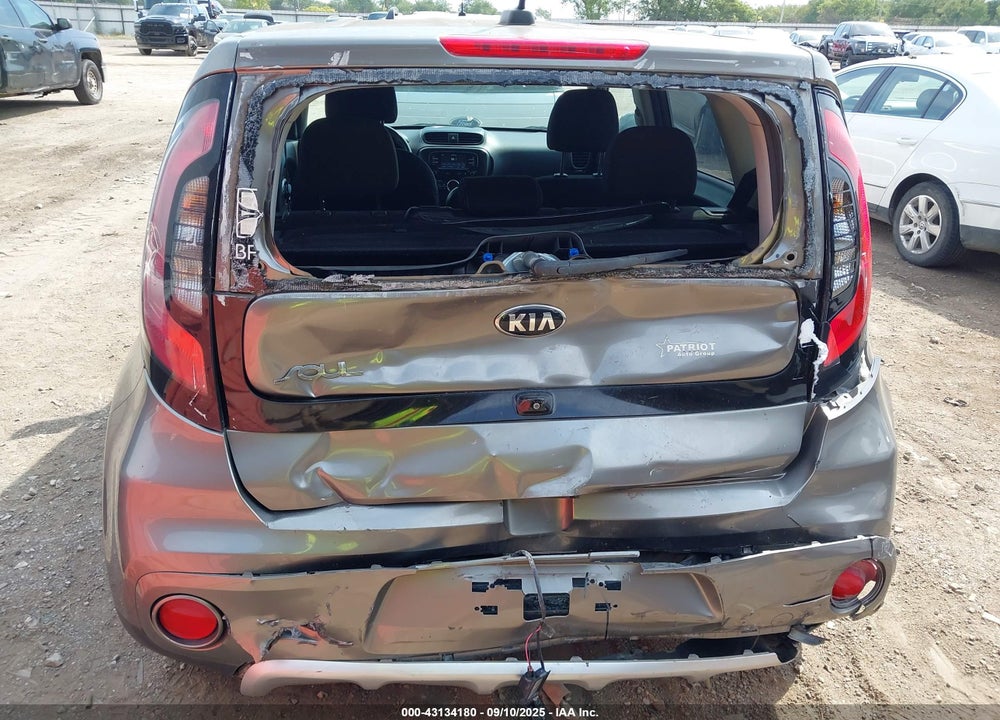 2017 KIA SOUL VIN: KNDJP3A54H7411027