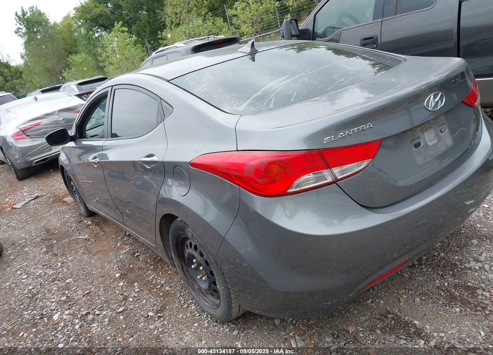 2013 HYUNDAI ELANTRA GLS VIN: 5NPDH4AE7DH194479