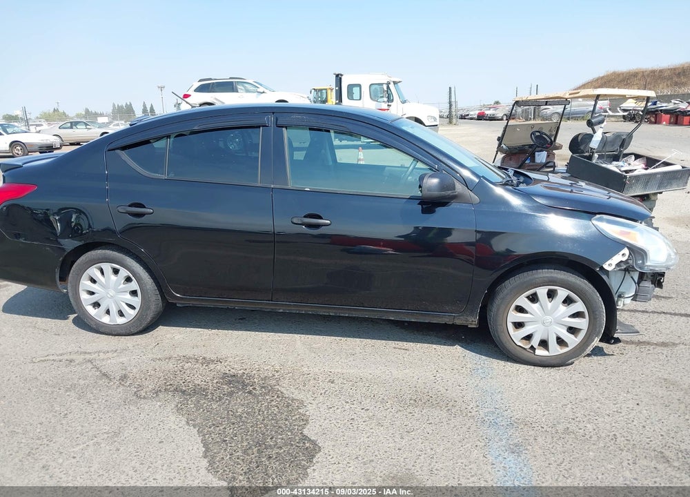 2015 NISSAN VERSA VIN: 3N1CN7AP5FL812542