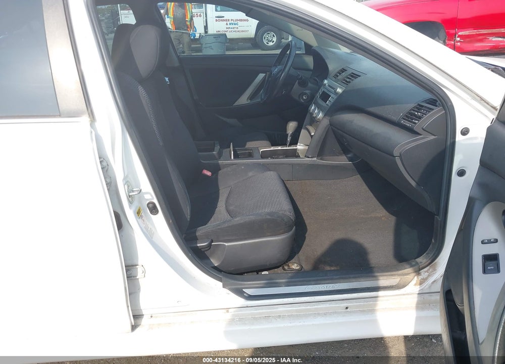 2011 TOYOTA CAMRY VIN: 4T1BF3EK2BU694197