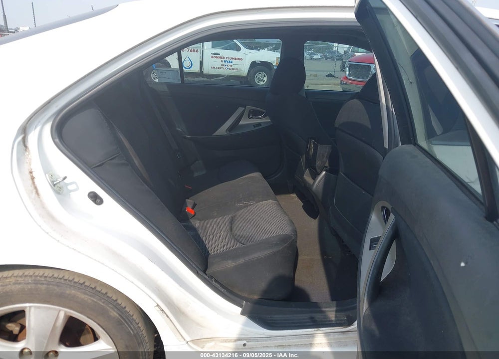 2011 TOYOTA CAMRY VIN: 4T1BF3EK2BU694197