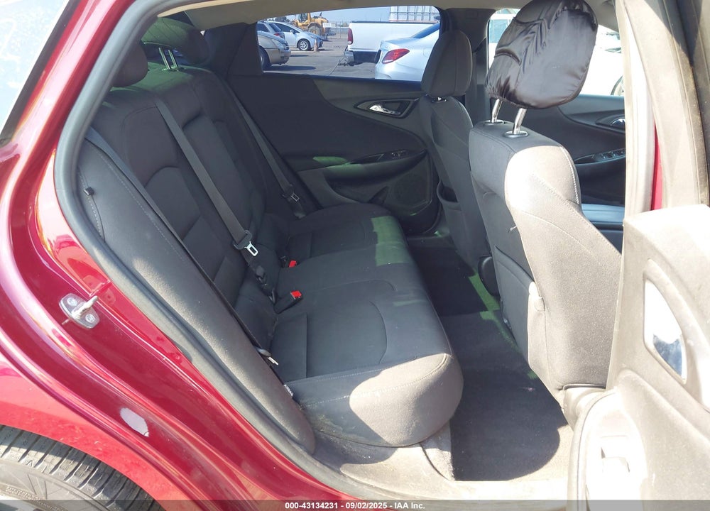 2017 CHEVROLET MALIBU VIN: 1G1ZE5ST8HF171819