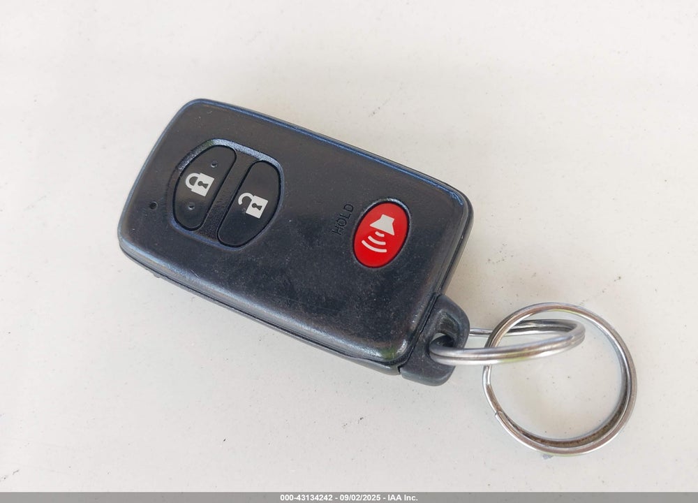 2015 TOYOTA PRIUS VIN: JTDKN3DUXF0404621