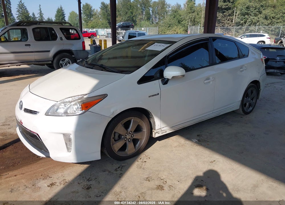 2015 TOYOTA PRIUS VIN: JTDKN3DUXF0404621
