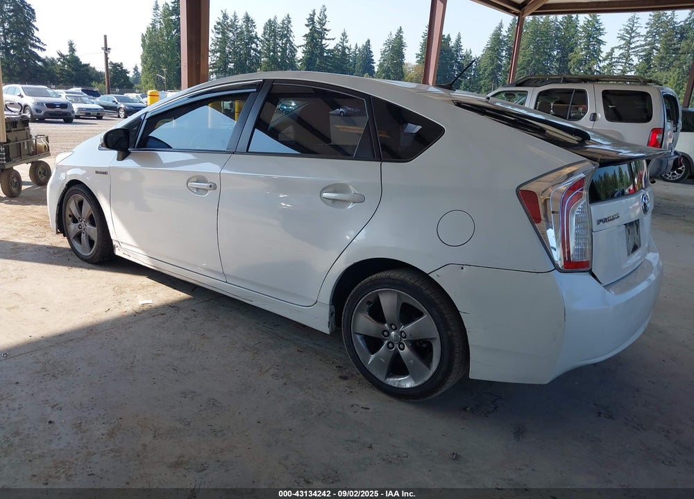 2015 TOYOTA PRIUS VIN: JTDKN3DUXF0404621