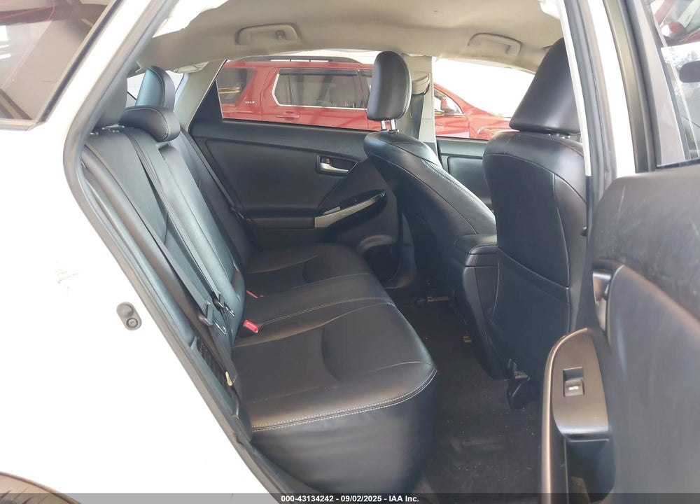 2015 TOYOTA PRIUS VIN: JTDKN3DUXF0404621