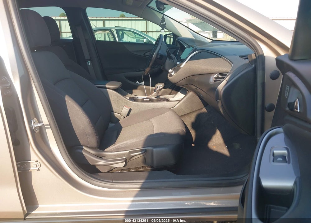 2022 CHEVROLET MALIBU VIN: 1G1ZG5ST8NF127051