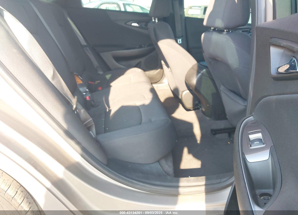 2022 CHEVROLET MALIBU VIN: 1G1ZG5ST8NF127051