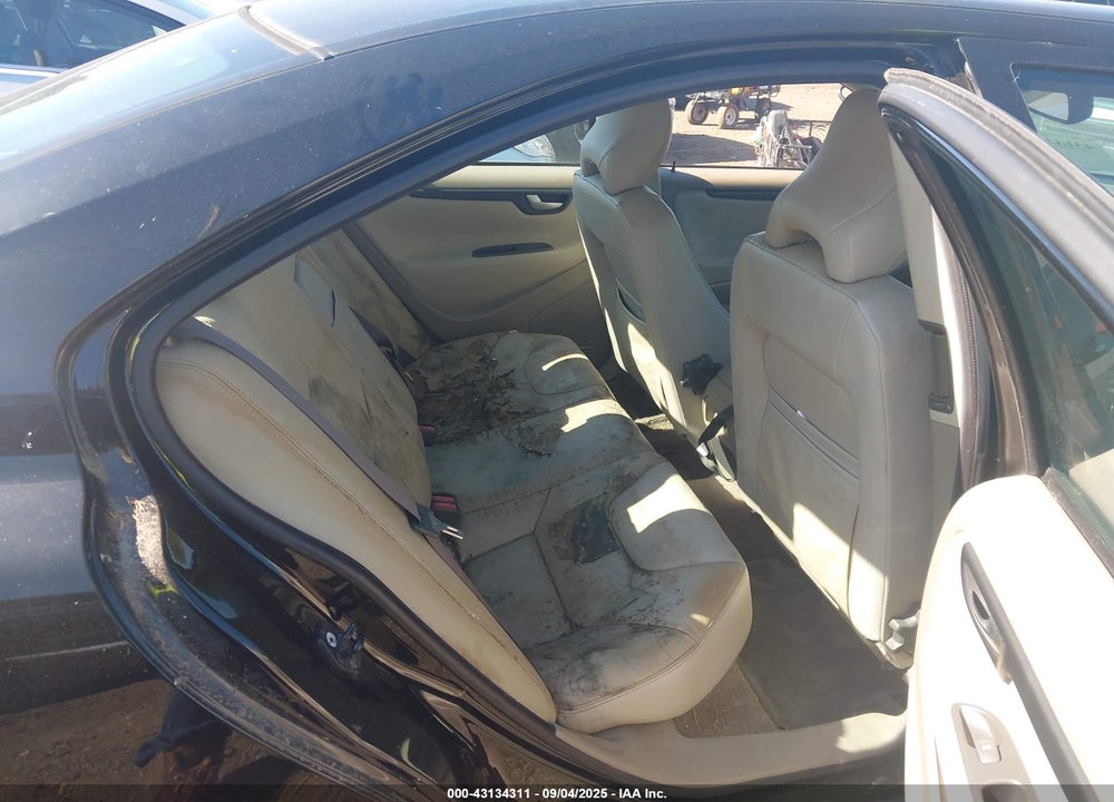 2001 VOLVO S60 2.4 VIN: YV1RS61RX12065620