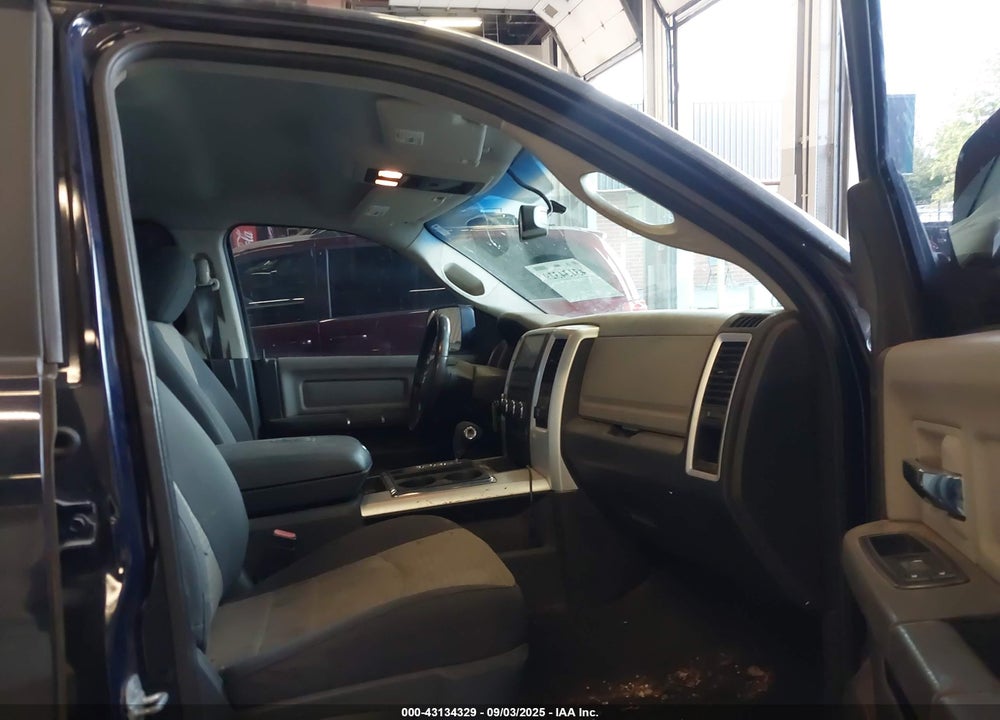 2012 RAM 1500 VIN: 1C6RD7GT3CS275933