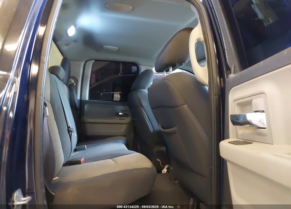 2012 RAM 1500 VIN: 1C6RD7GT3CS275933