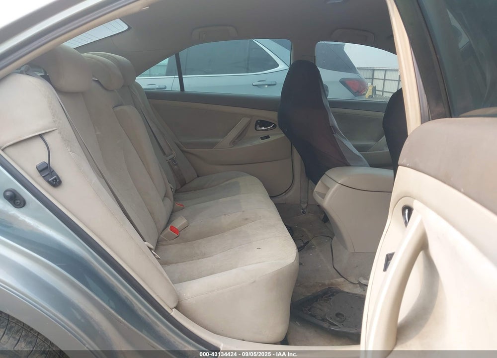 2008 TOYOTA CAMRY VIN: 4T4BE46K78R042195