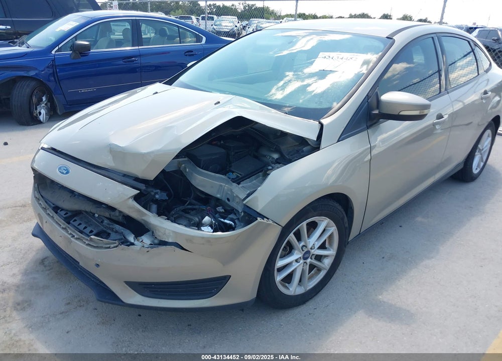 2015 FORD FOCUS SE VIN: 1FADP3F21FL356526