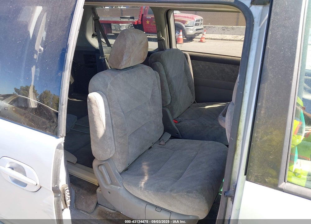 2002 HONDA ODYSSEY EX VIN: 5FNRL18632B041739
