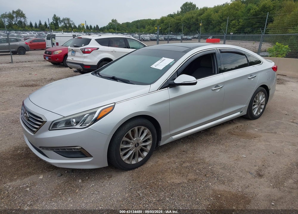 2015 HYUNDAI SONATA VIN: 5NPE34AF5FH088174