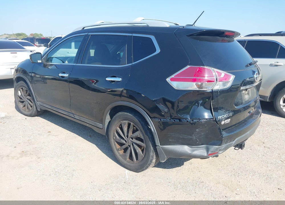 2015 NISSAN ROGUE VIN: 5N1AT2MT4FC768207