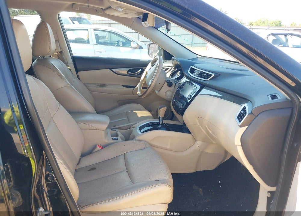 2015 NISSAN ROGUE VIN: 5N1AT2MT4FC768207