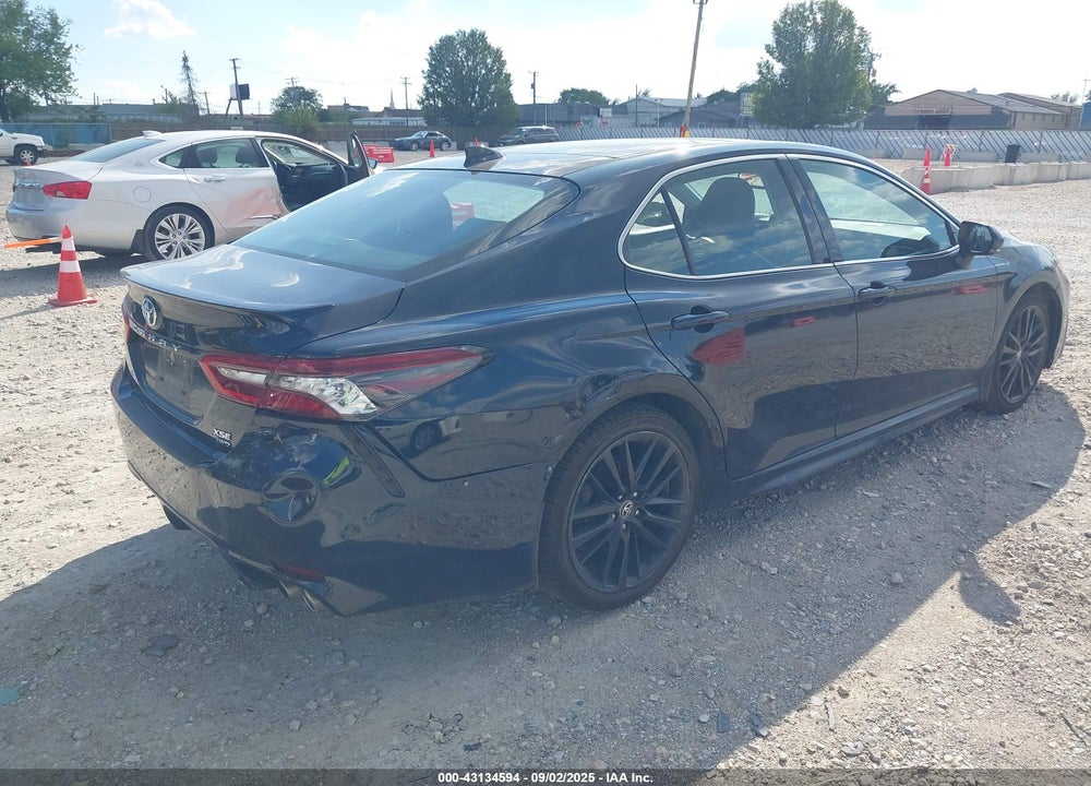 2021 TOYOTA CAMRY VIN: 4T1K61BK8MU033592