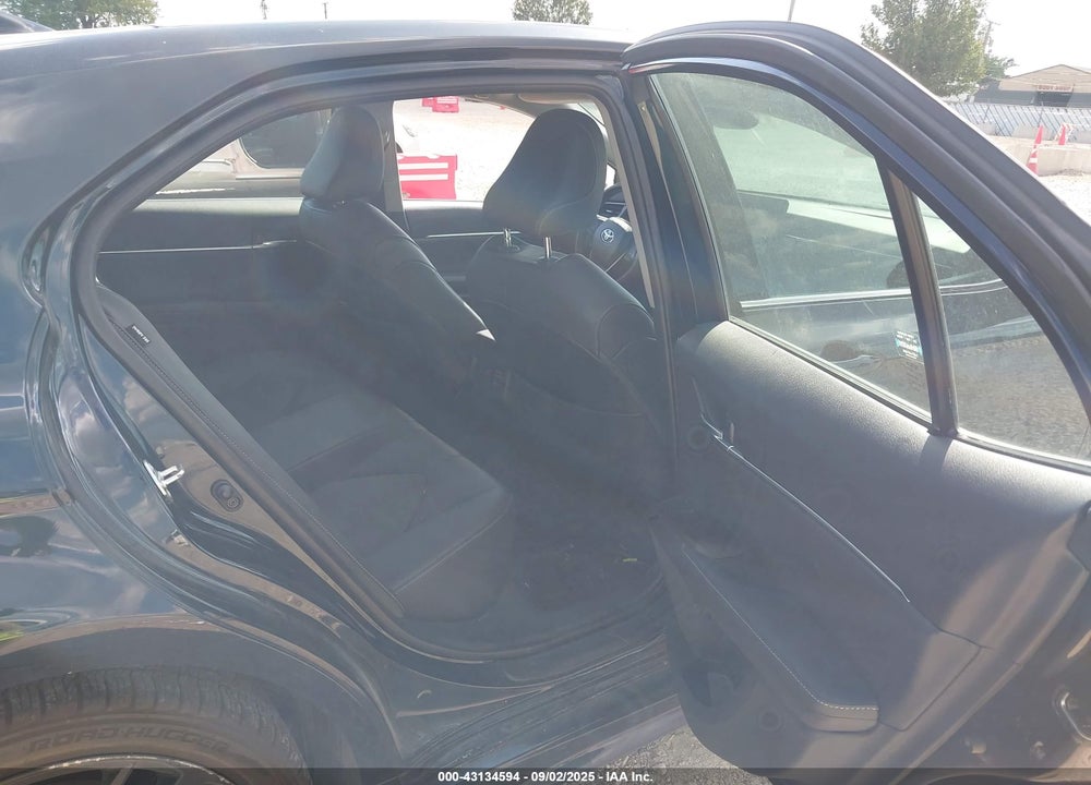 2021 TOYOTA CAMRY VIN: 4T1K61BK8MU033592
