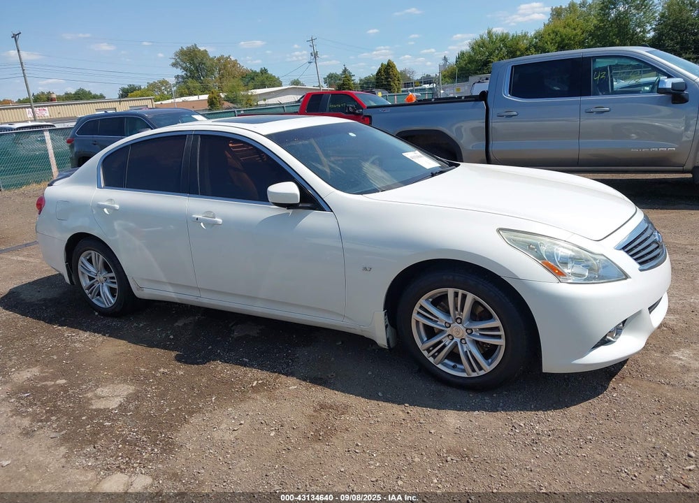 2015 INFINITI Q40 VIN: JN1CV6APXFM500619
