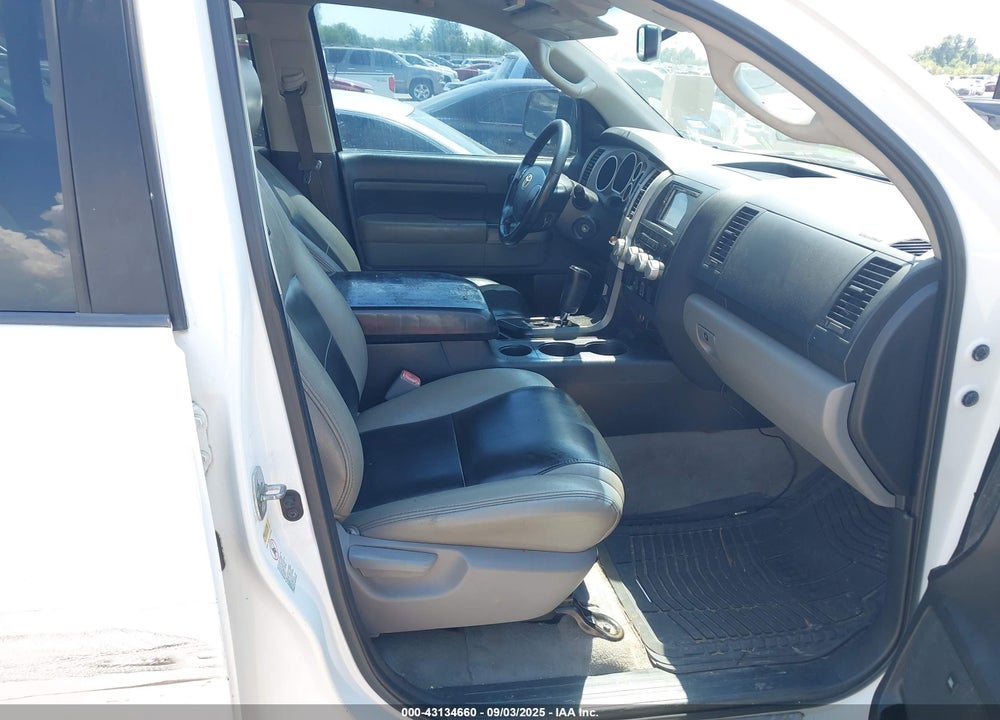 2008 TOYOTA TUNDRA SR5 5.7L V8 VIN: 5TFEV54198X040782
