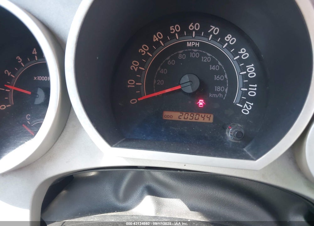 2008 TOYOTA TUNDRA SR5 5.7L V8 VIN: 5TFEV54198X040782