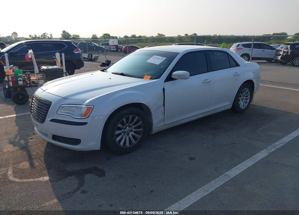 2014 CHRYSLER 300 VIN: 2C3CCAAG4EH184291