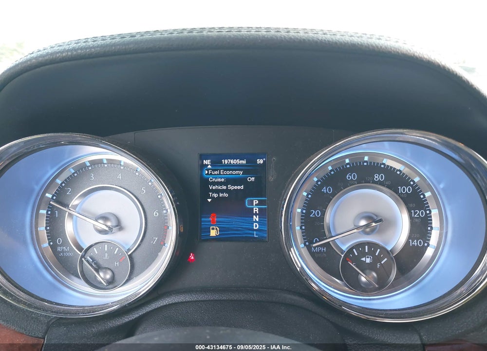2014 CHRYSLER 300 VIN: 2C3CCAAG4EH184291