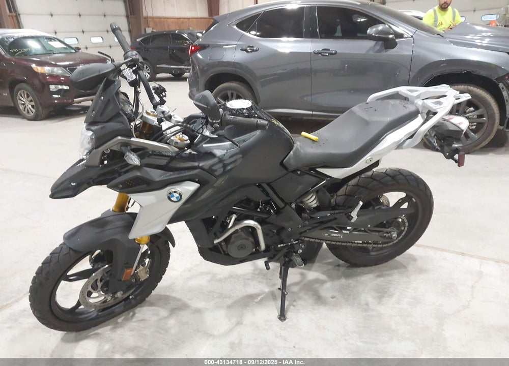 2022 BMW G310 GS VIN: WB30G3303NRA37627