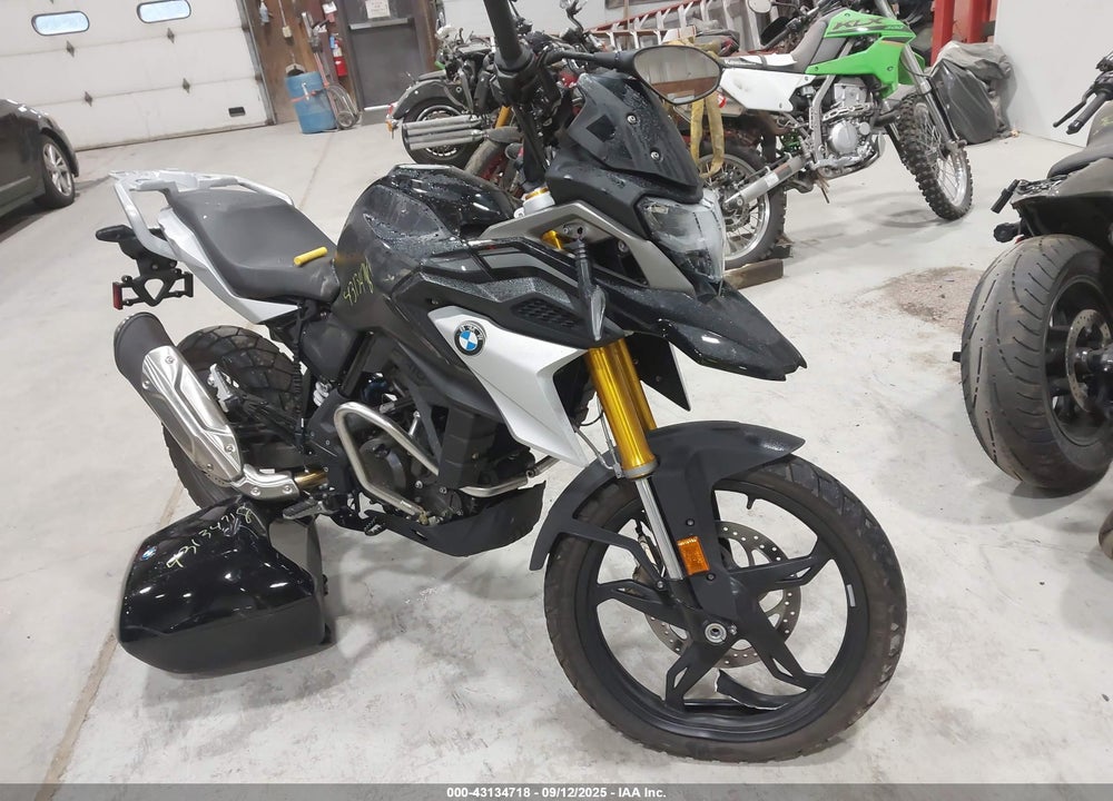 2022 BMW G310 GS VIN: WB30G3303NRA37627