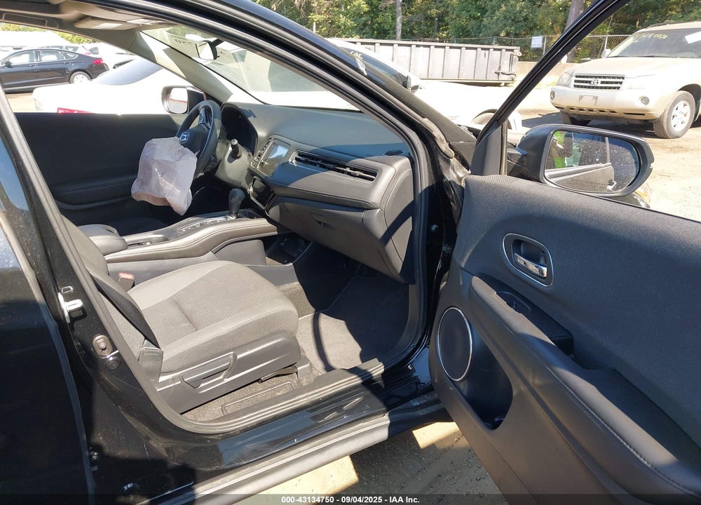 2022 HONDA HR-V VIN: 3CZRU6H52NM737469