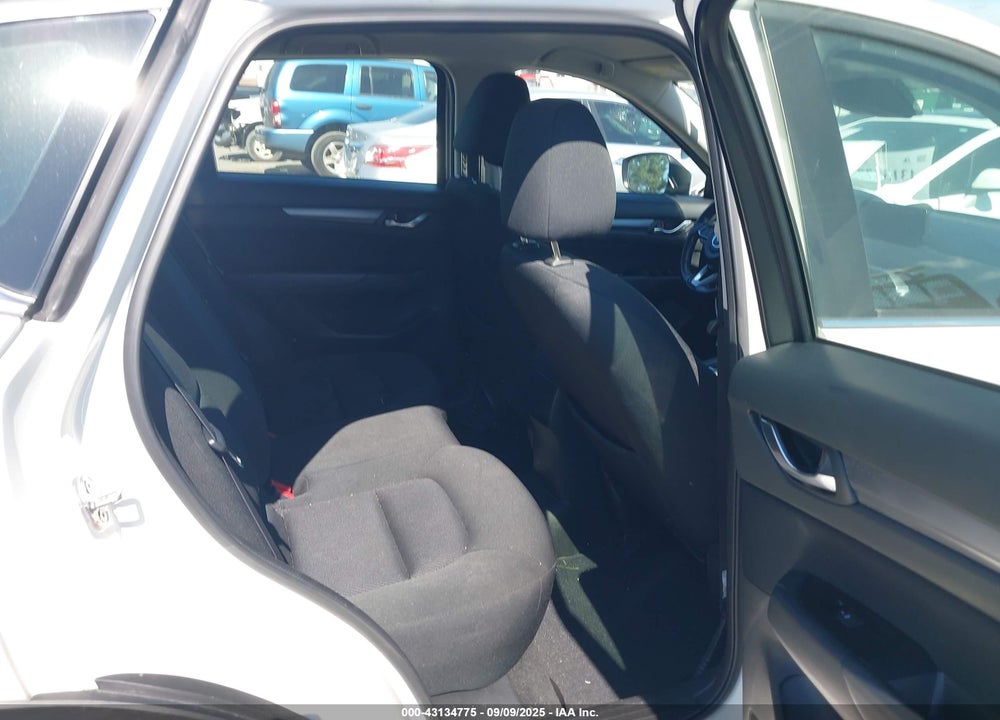 2018 MAZDA CX-5 VIN: JM3KFBBM2J0447053