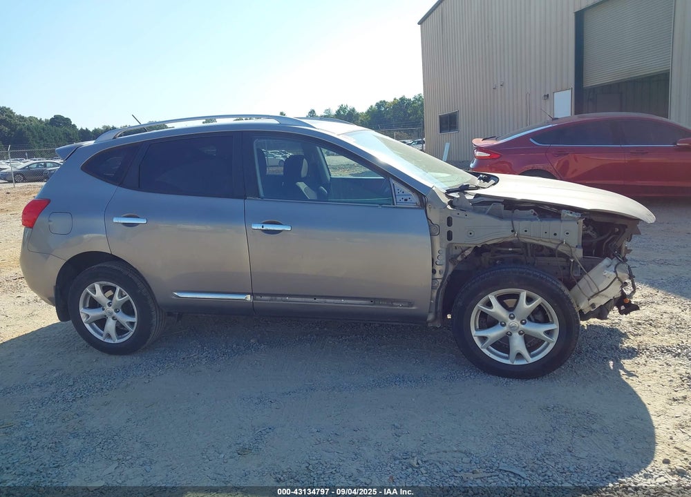 2011 NISSAN ROGUE VIN: JN8AS5MV4BW667367