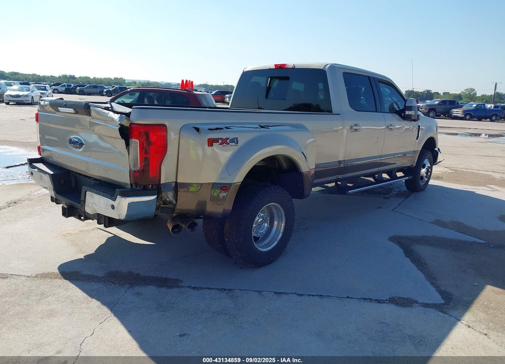 2017 FORD F-350 LARIAT VIN: 1FT8W3DT9HEE81033
