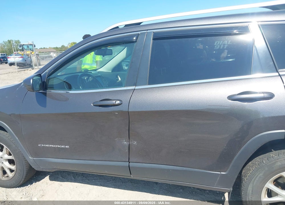 2015 JEEP CHEROKEE VIN: 1C4PJMCB9FW773846